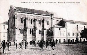 2233- Alger-Saint-Eugene - Ecole N.D. d'Afrique - Cour Recreation des Grands